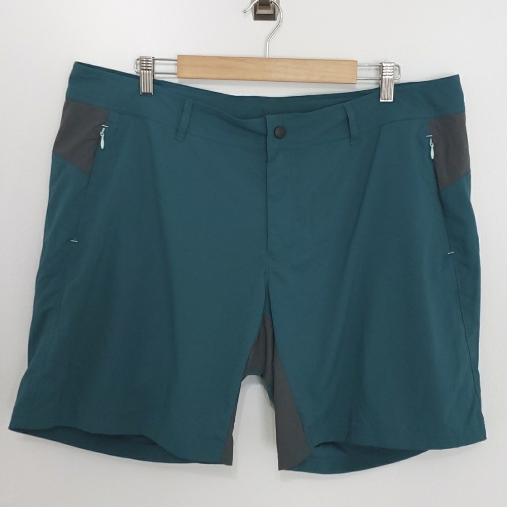 NOVARA SHORTS WITH ATTACHED PADDED CYCLING SHORTS, MEN'S XL, $45